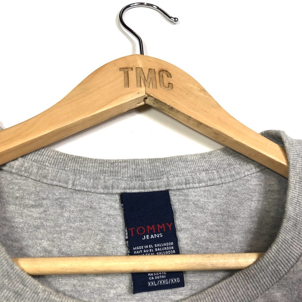 vintage_tommy_hilfiger_spell_out_grey_t_shirt_a0230