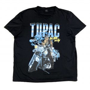 a vintage tupac printed graphic black short sleeve t-shirt