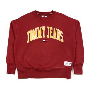 a burgundy embroidered spell out logo tommy hilfiger sweatshirt