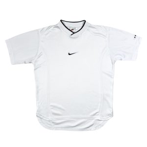 nike white 90’s vintage t-shirt with embroidered centre swoosh logo