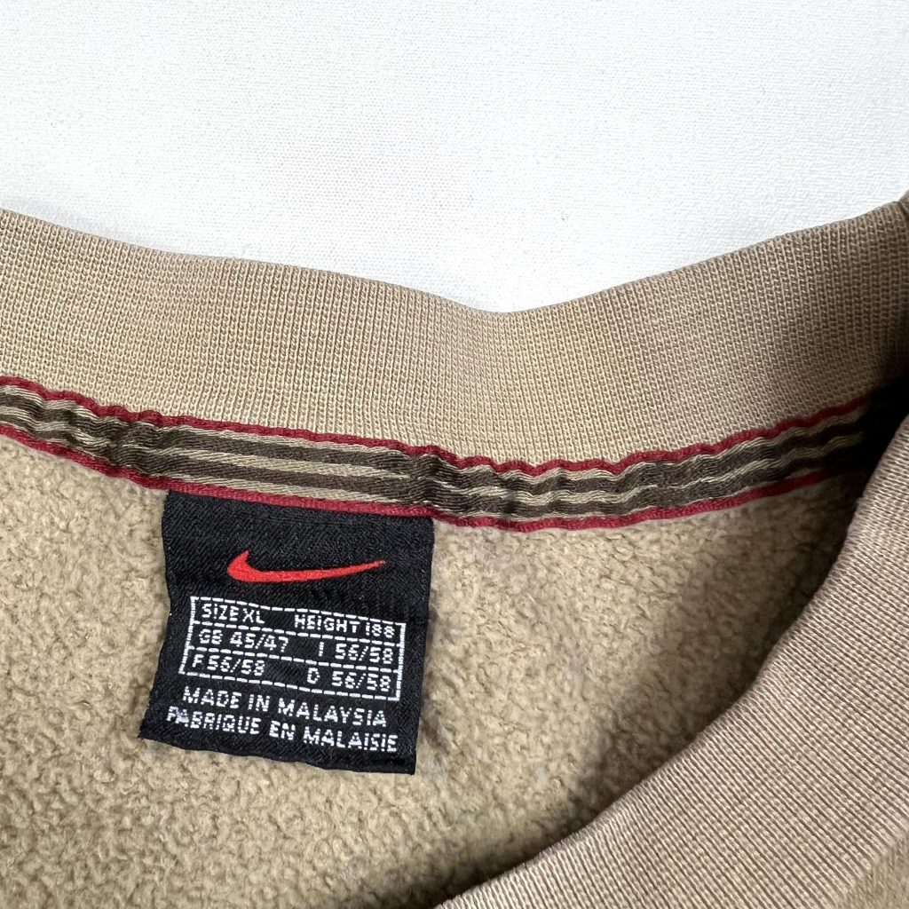 Nike Sweatshirt - Beige - TMC Vintage - Vintage Clothing